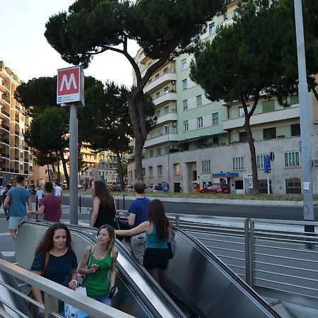 Al171 Tourist Rental Close Metro B1 - Sant'Agnese Annibaliano روما المظهر الخارجي الصورة