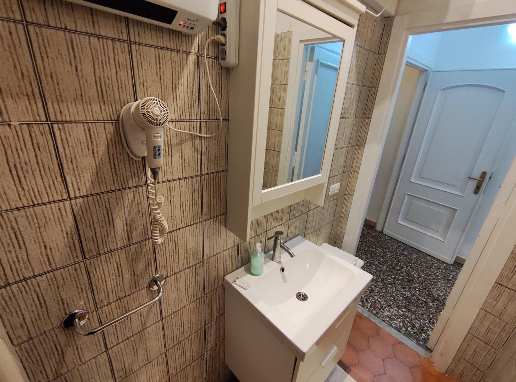 Al171 Tourist Rental Close Metro B1 - Sant'Agnese Annibaliano روما المظهر الخارجي الصورة